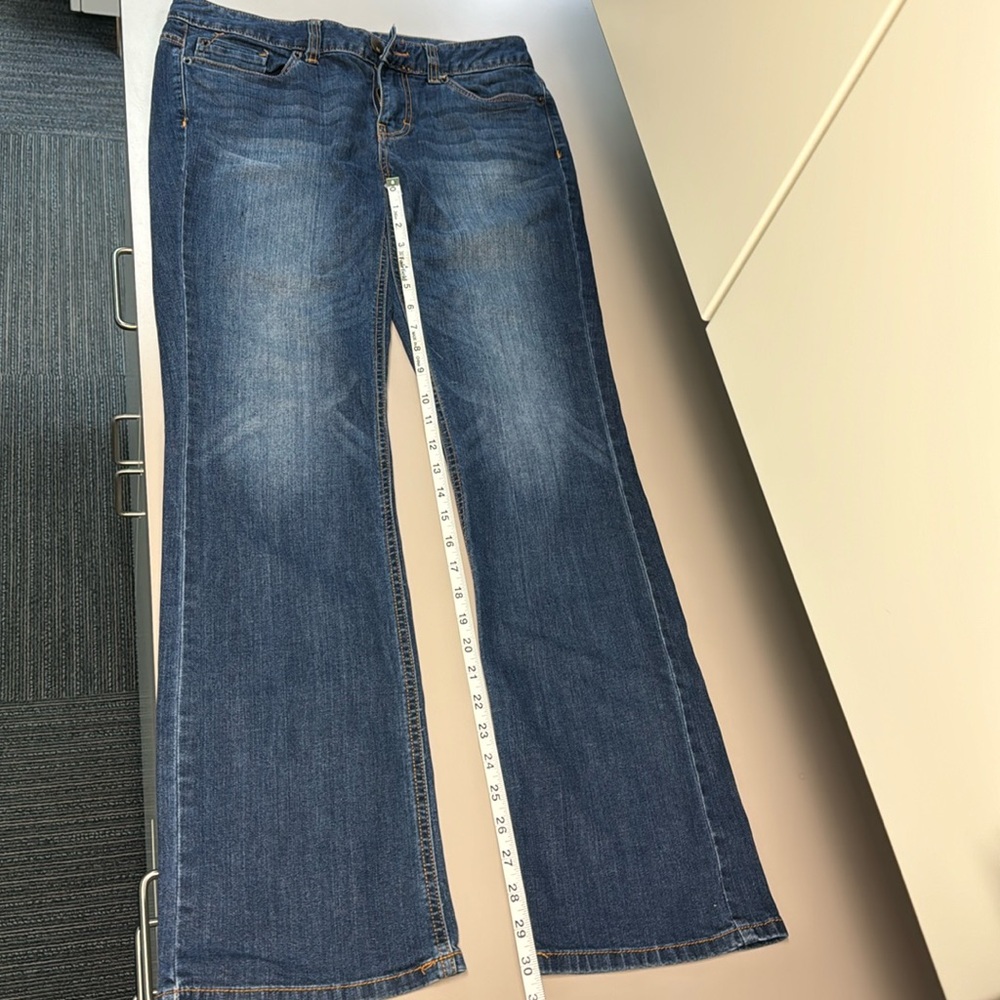 Massimo Jeans- Curvy Fit Bootcut Size 8R